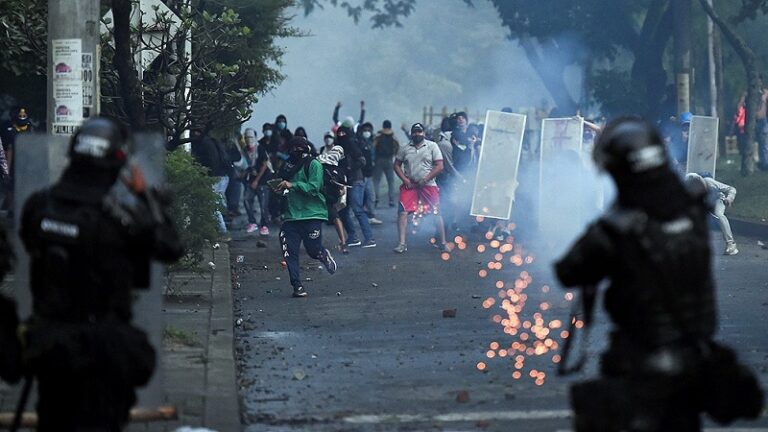 Colombia violenta