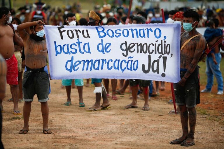 Bolsonaro, indigenas