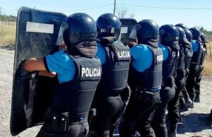 Policías al límite: “Tuvimos cuántos suicidios, qué más esperan”