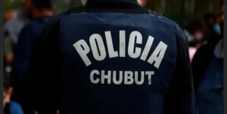 POLICIA