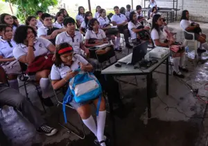 Alertan que creció el uso de la IA entre menores