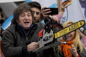 Ya se recortaron 70 mil empleos en el Estado