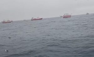 Un tripulante cayó de un barco frente a Puerto Madryn